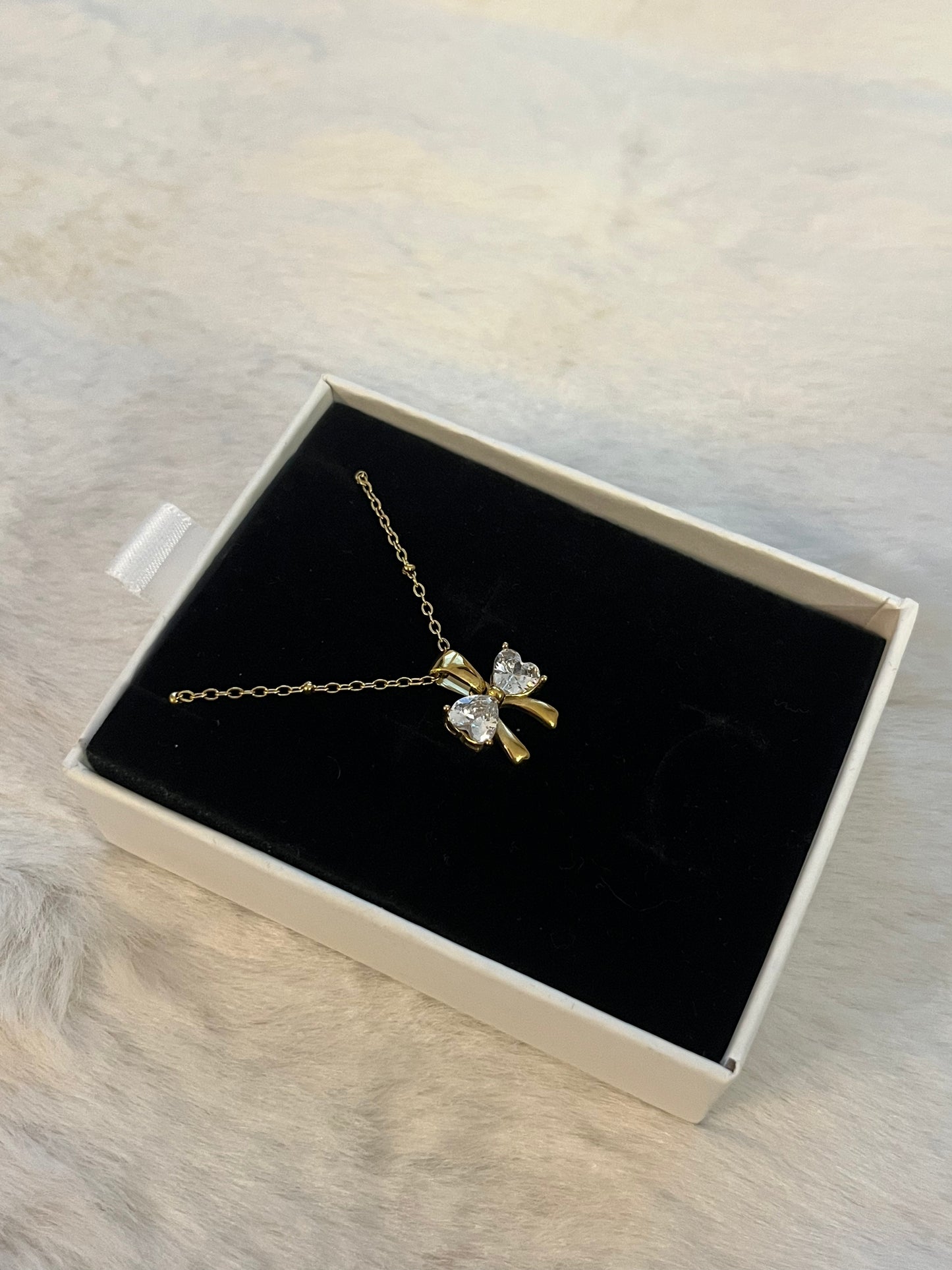 Noe Necklace