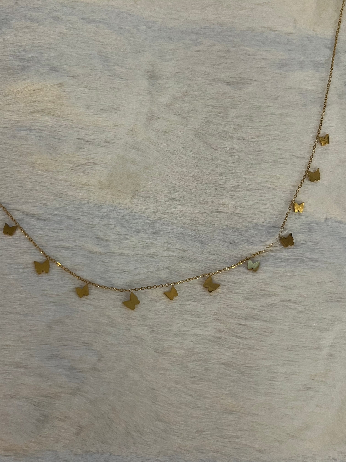 Vola Necklace